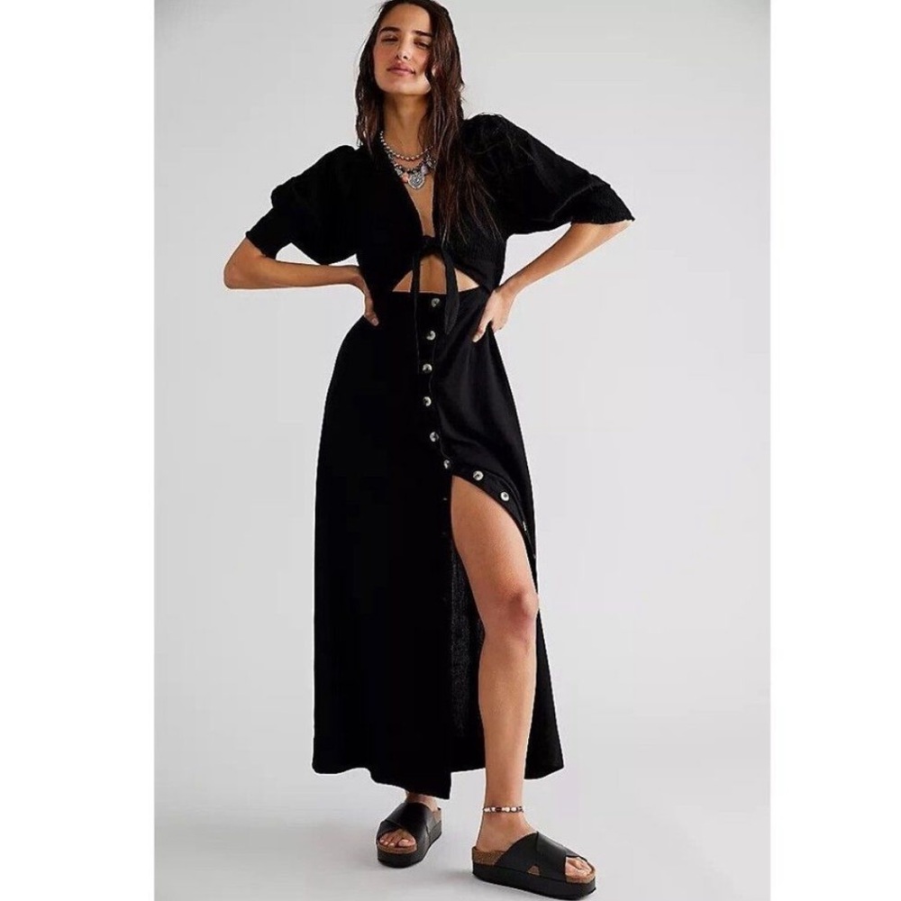 Free People String of Hearts Maxi Dress, BLACK SIZE SMALL NEW.  0211
